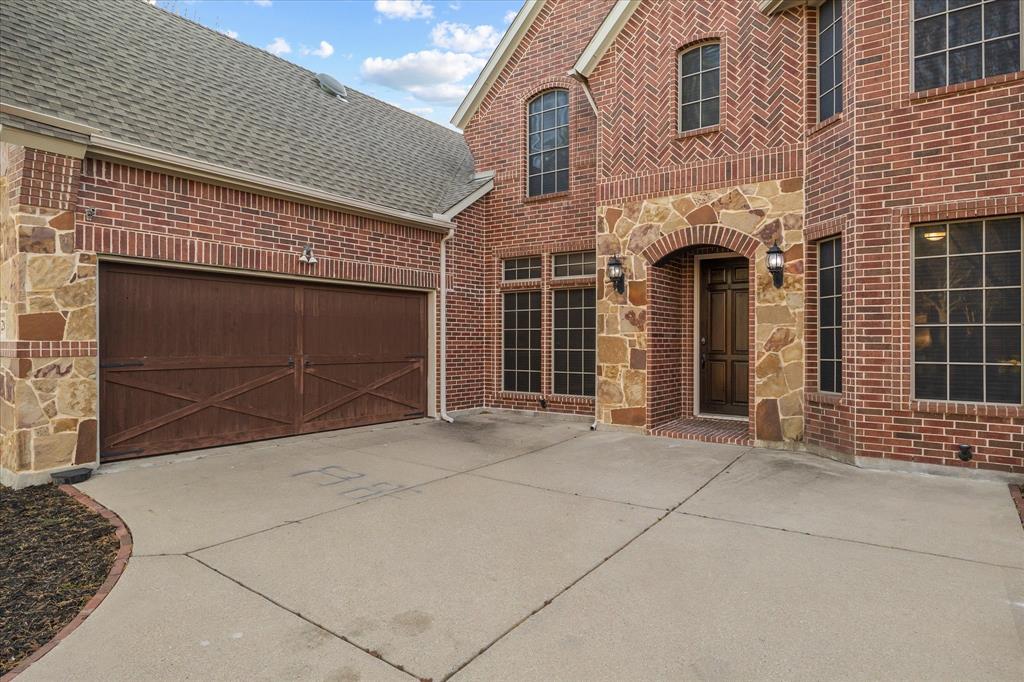 201 Chatfield Drive