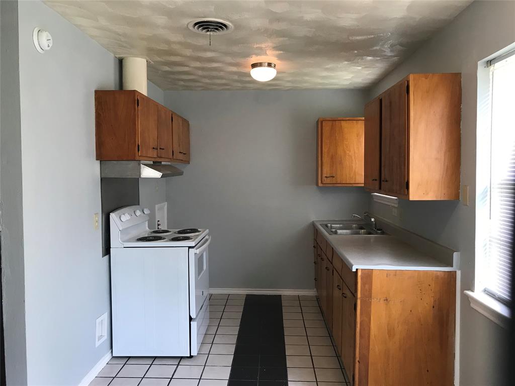 Casa View Hts #18 - Residential Lease