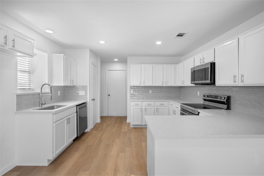 Green Leaf Add - Residential