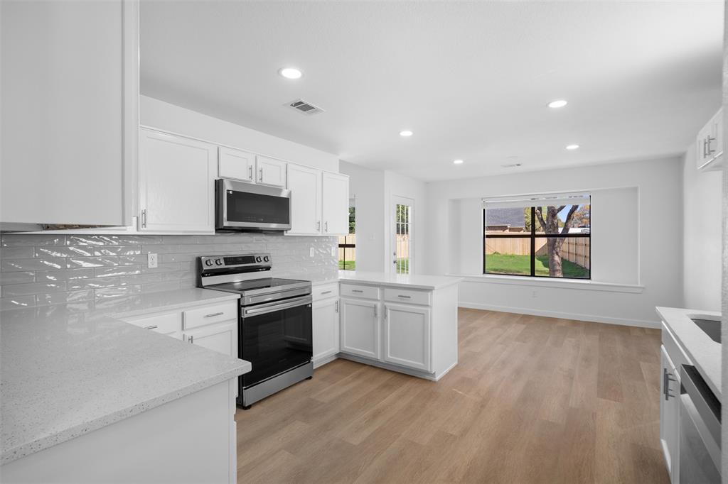 Green Leaf Add - Residential