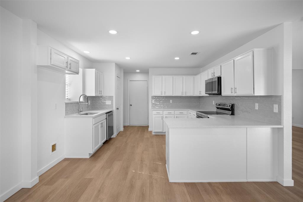 Green Leaf Add - Residential