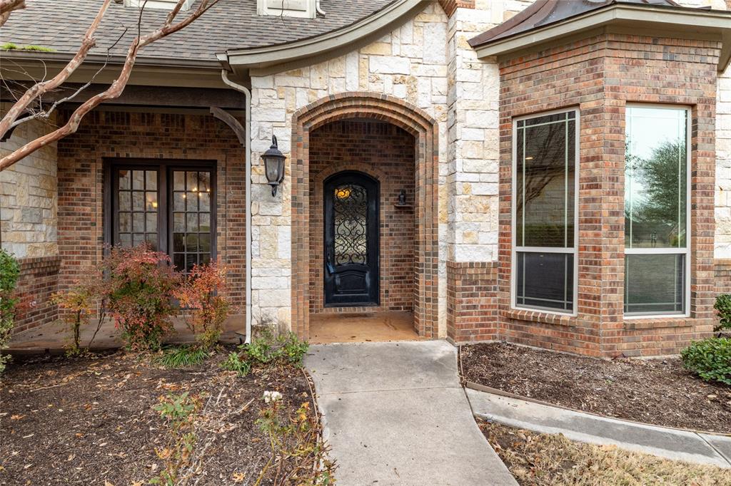 100 Mesquite Meadow Lane