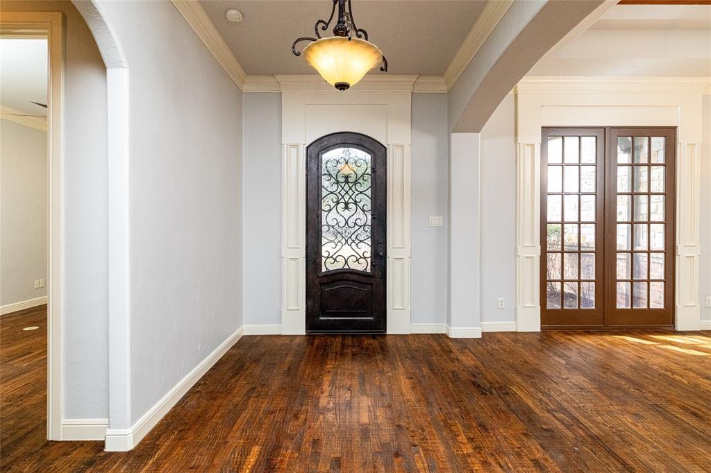 100 Mesquite Meadow Lane