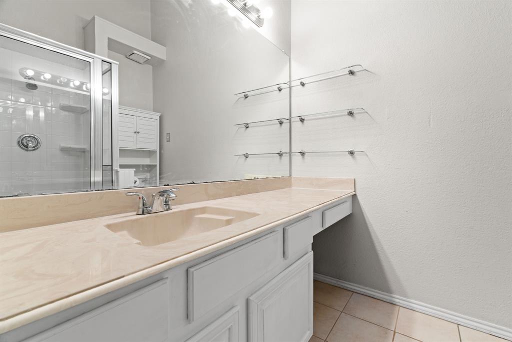 Midway Villas - Residential Lease