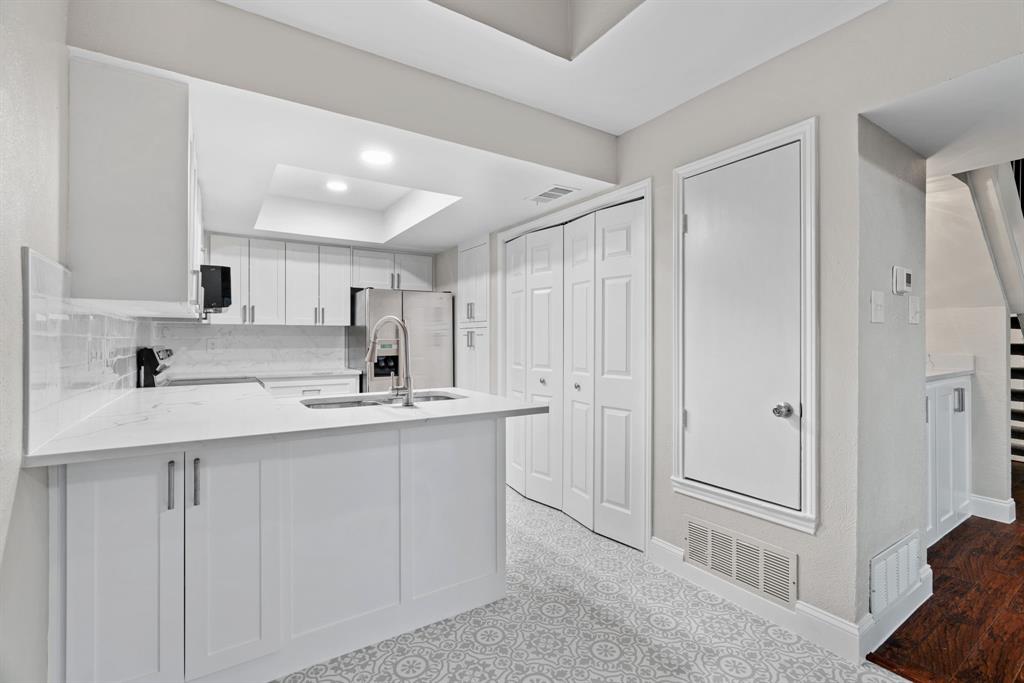 Midway Villas - Residential Lease