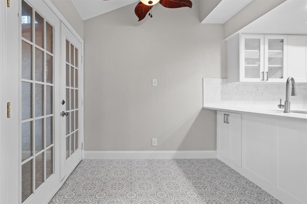 Midway Villas - Residential Lease