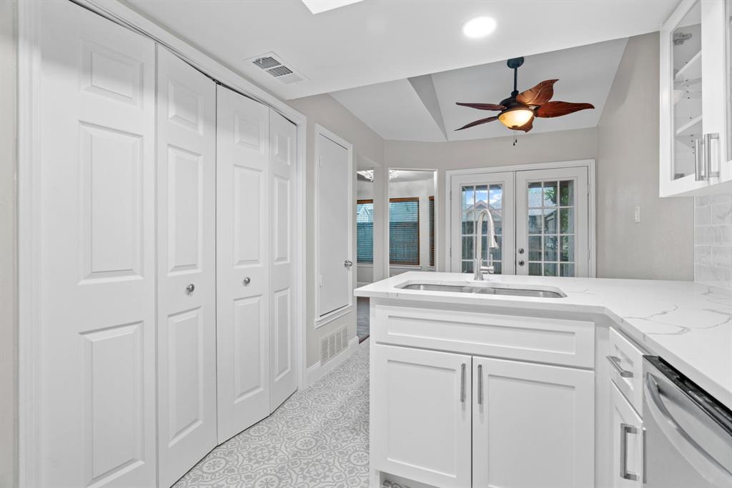 Midway Villas - Residential Lease