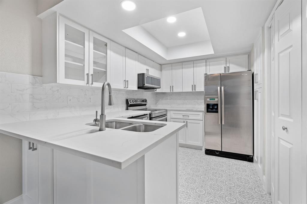 Midway Villas - Residential Lease