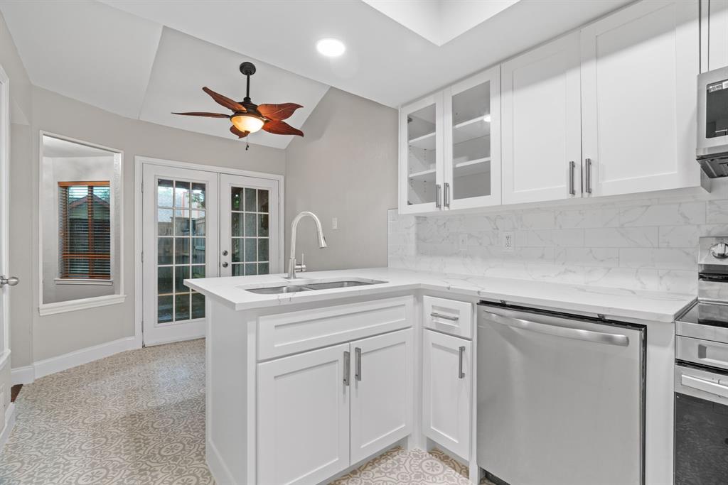 Midway Villas - Residential Lease