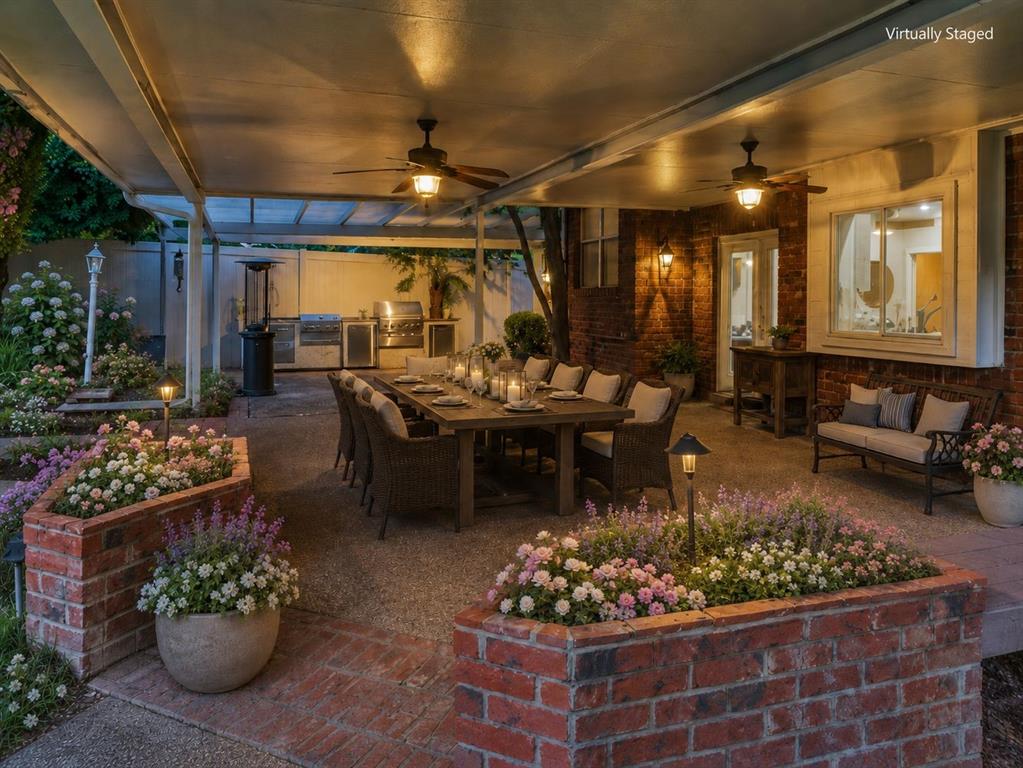 2610 Pinevalley Drive