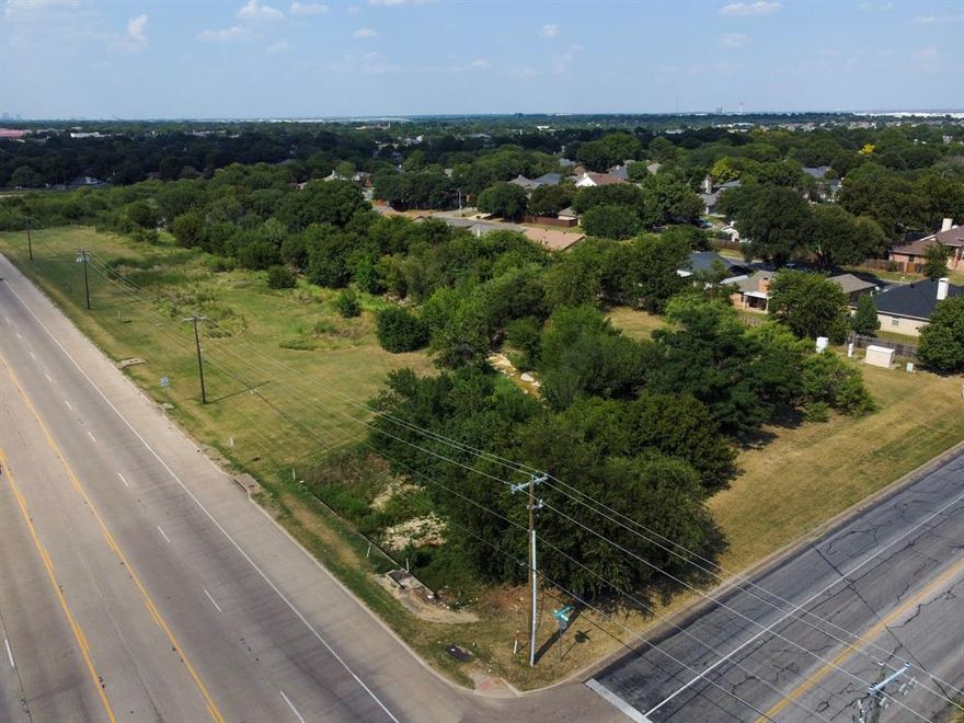 Great commercial property right on Crowley Rd, close to I-35 & I-20 , lots of traffic everyday, many possibilities with this very visible location great investment opportunity , call agent for details. bring all offers motivated seller.