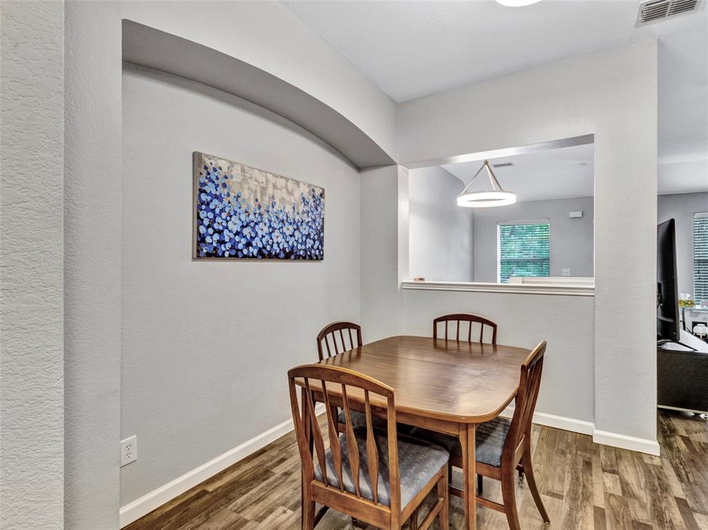 Pasquinellis Village On The Green - Residential