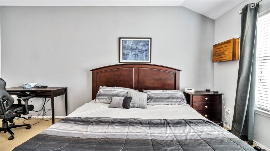 Pasquinellis Village On The Green - Residential