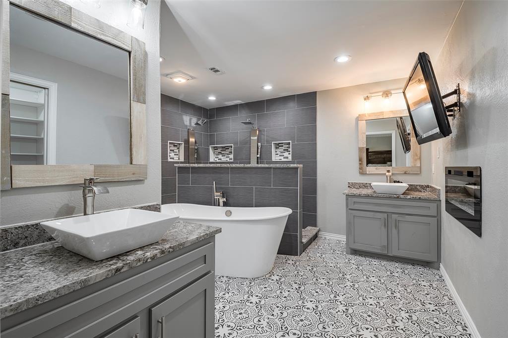 Fort Worth, Texas 76112, United States, 4 Bedrooms Bedrooms, ,3 BathroomsBathrooms,Residential,Active,36049