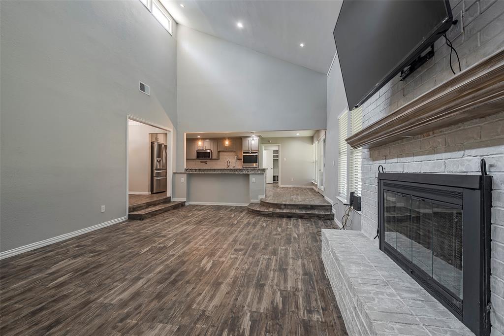 Fort Worth, Texas 76112, United States, 4 Bedrooms Bedrooms, ,3 BathroomsBathrooms,Residential,Active,36049