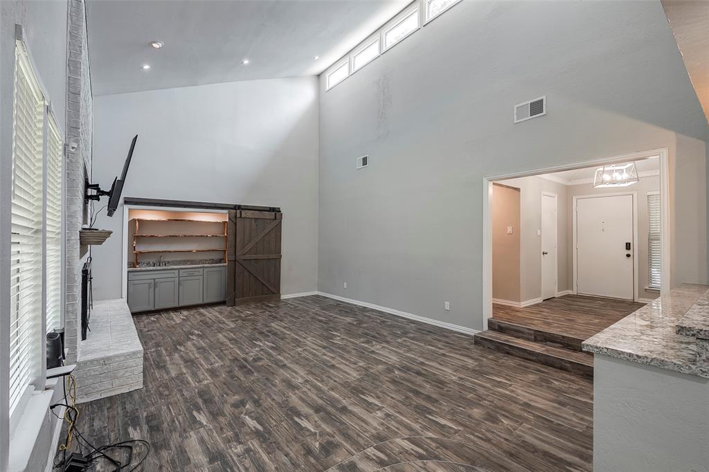 Fort Worth, Texas 76112, United States, 4 Bedrooms Bedrooms, ,3 BathroomsBathrooms,Residential,Active,36049