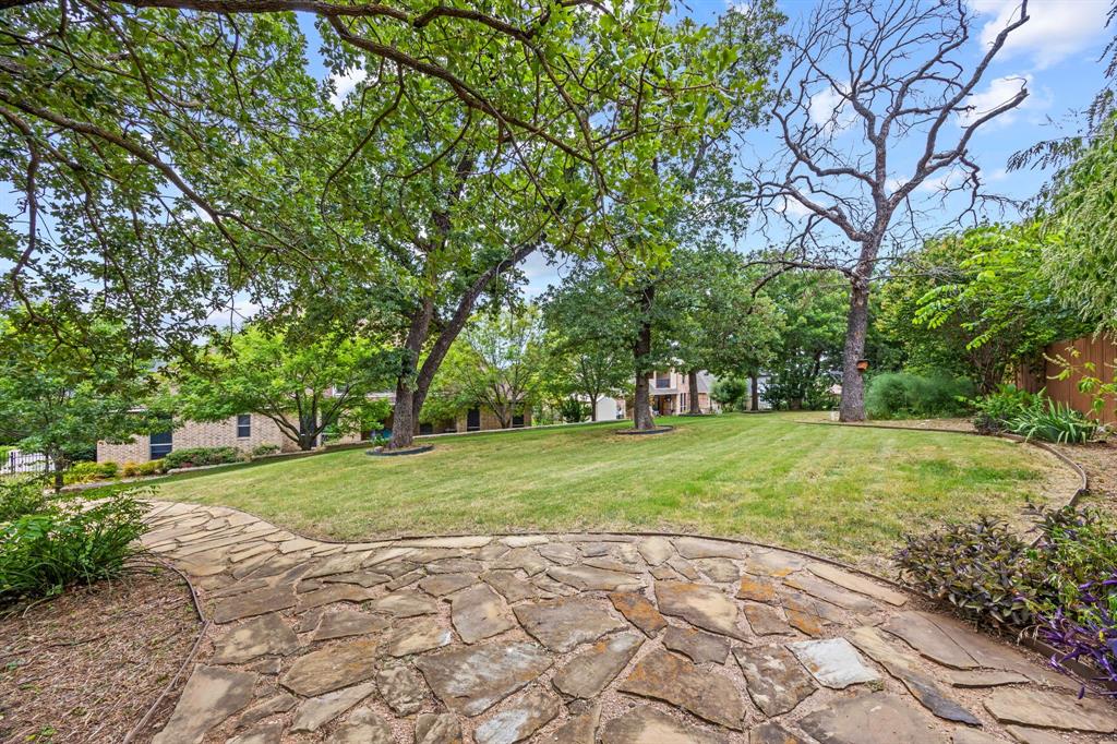 704 Flamingo Circle