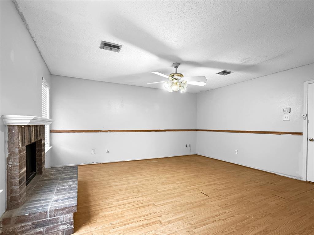 Waterford Oaks Ph 03 - Residential Lease