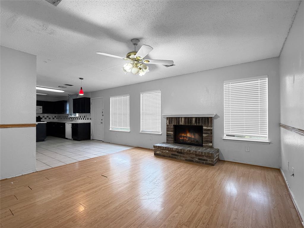 Waterford Oaks Ph 03 - Residential Lease