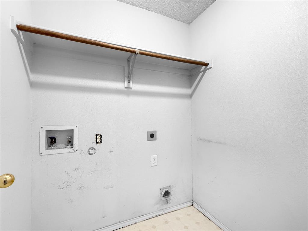 Waterford Oaks Ph 03 - Residential Lease