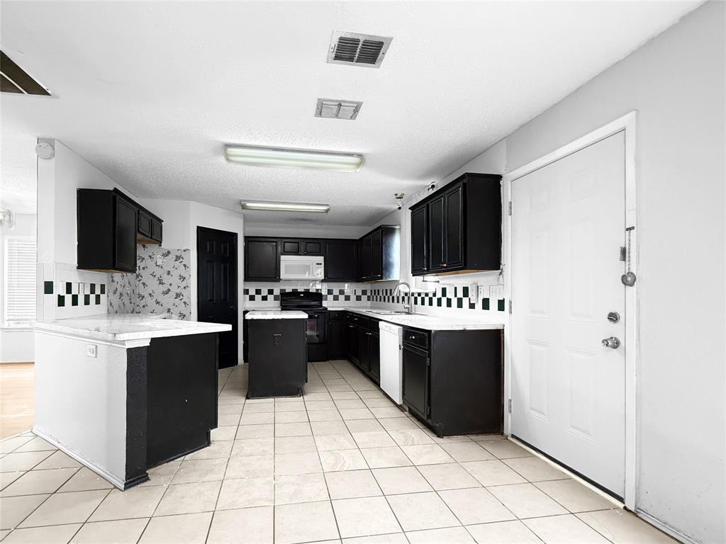 Waterford Oaks Ph 03 - Residential Lease