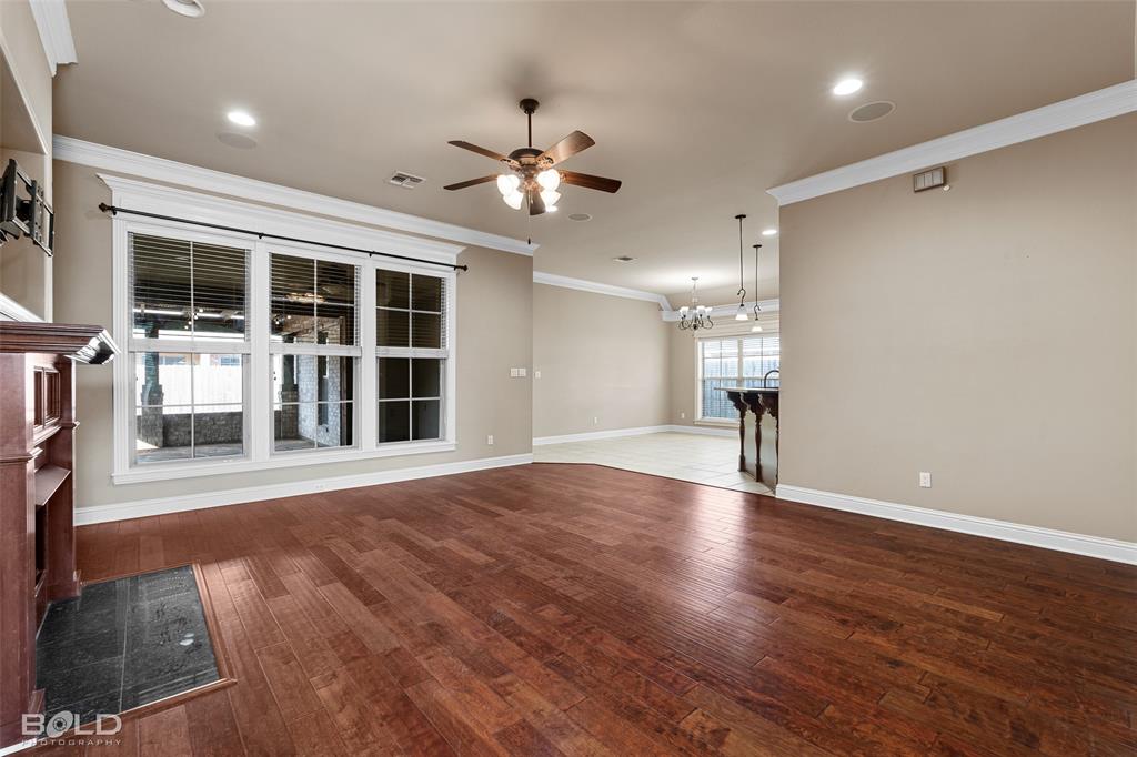 St Charles Court Un 02 - Residential Lease