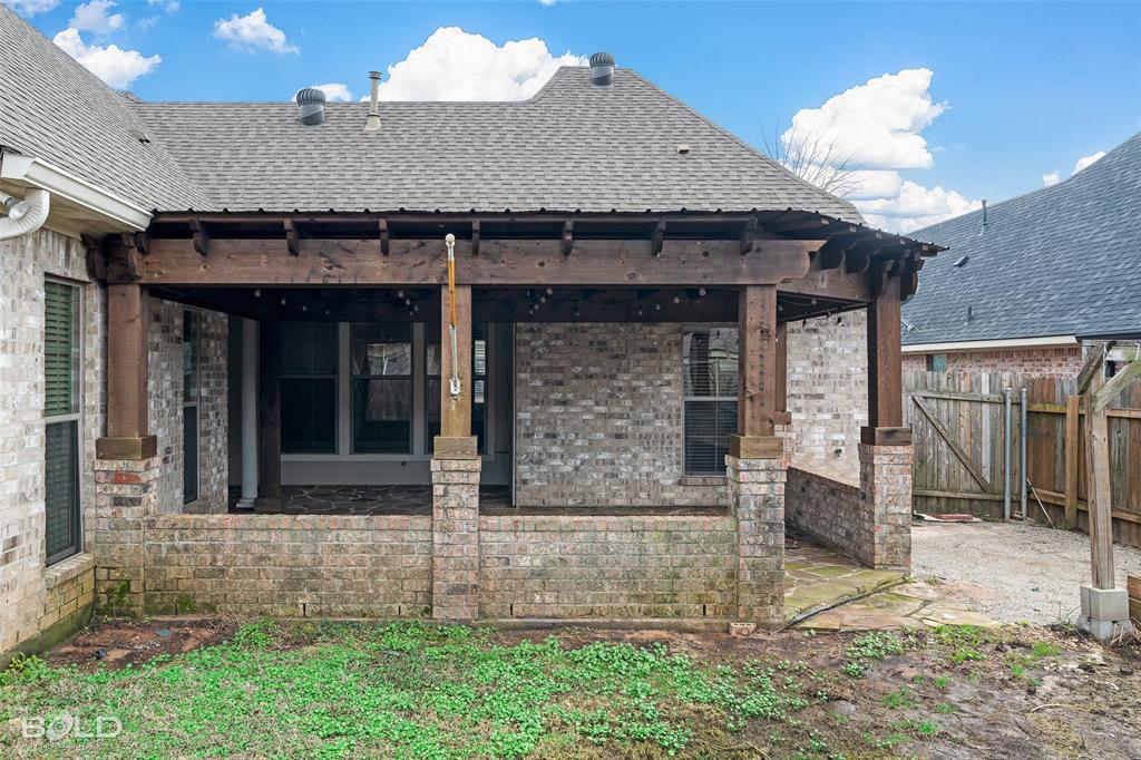 St Charles Court Un 02 - Residential Lease