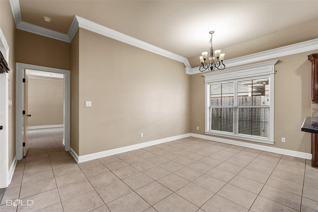 St Charles Court Un 02 - Residential Lease