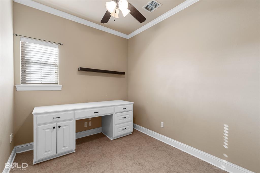 St Charles Court Un 02 - Residential Lease