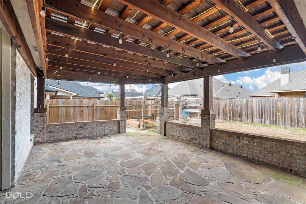 St Charles Court Un 02 - Residential Lease