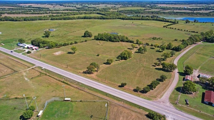 Photo 1 of 16 — TBD Hwy 37 N, Clarksville, TX 75426