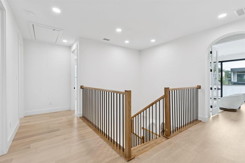 ROSS AVE ANNEX - Residential