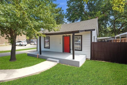 1118 Oxford Street River Oaks TX 76114