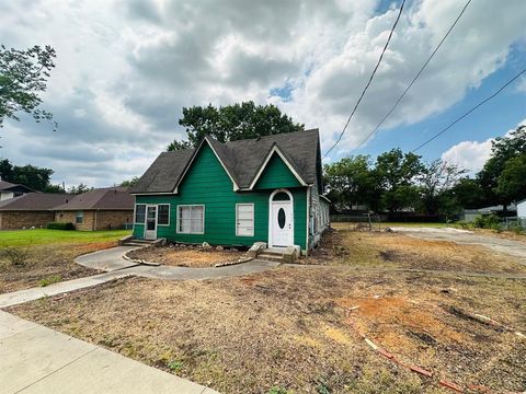 A home in Van Alstyne