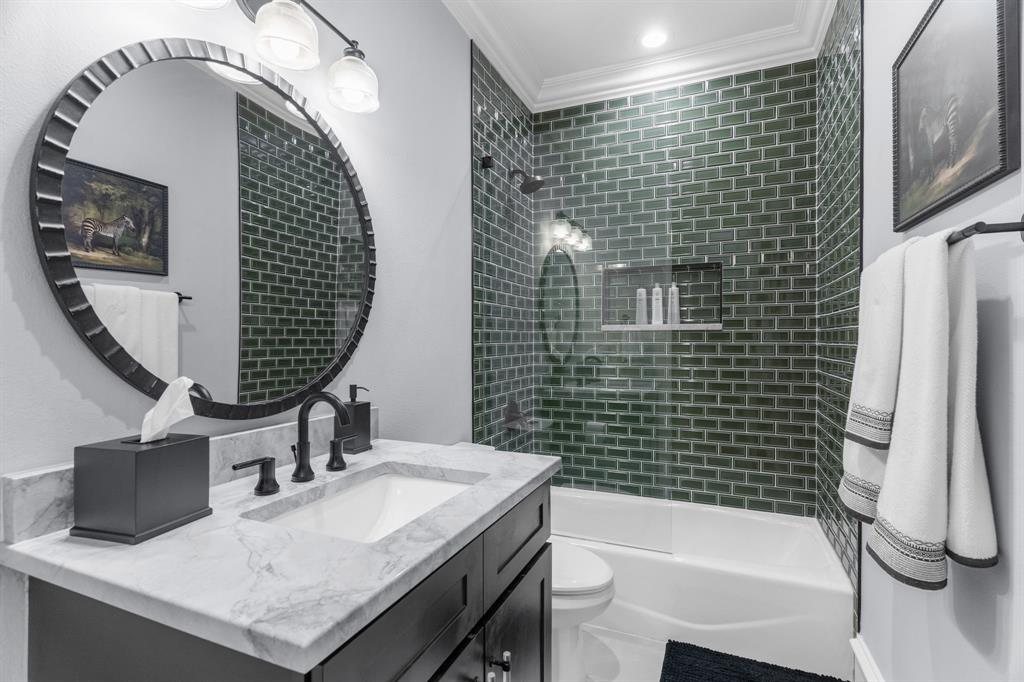 Lexington State Thomas - Residential