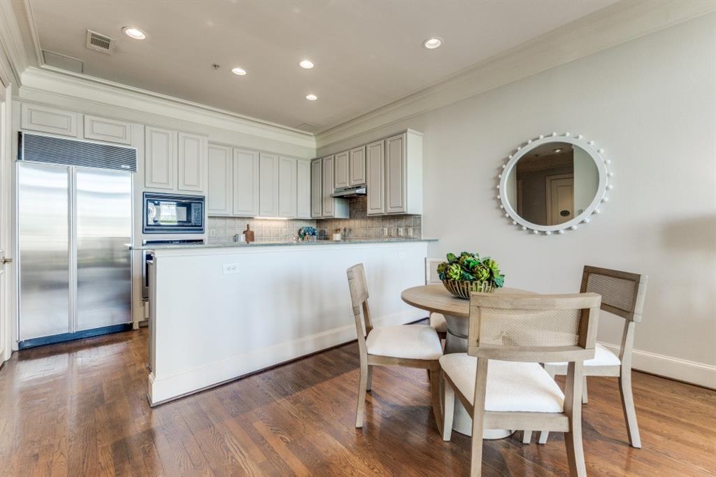 3535 Gillespie Street 408A