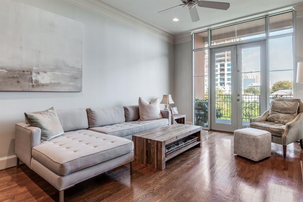 Plaza At Turtle Creek Residence Ph - Residential