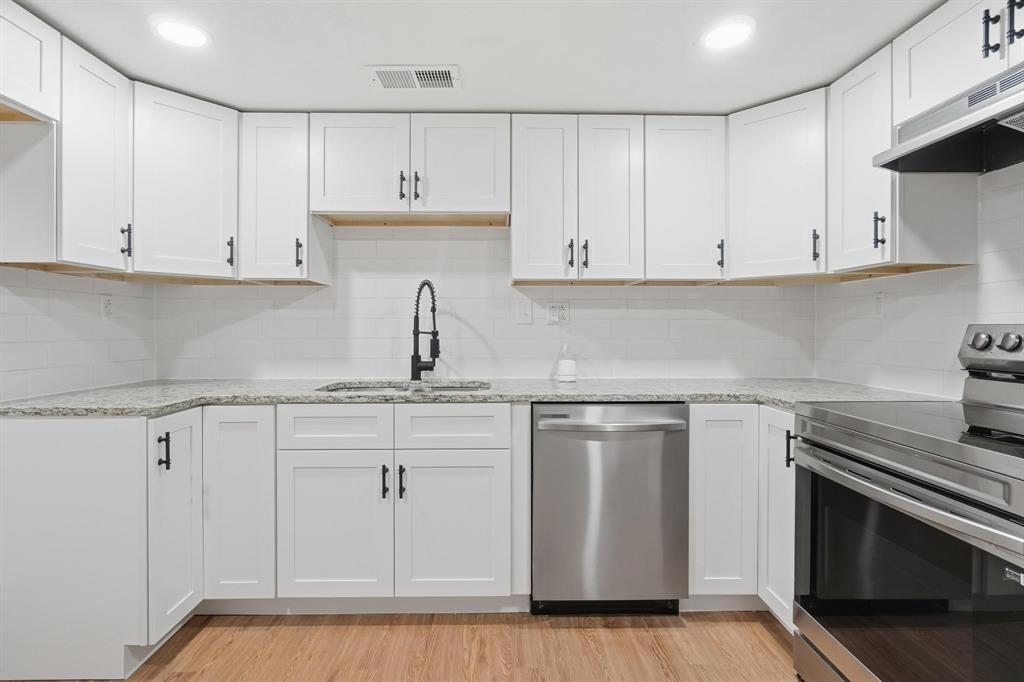 Sherwood Forest Sec 2 - Clyde - Residential