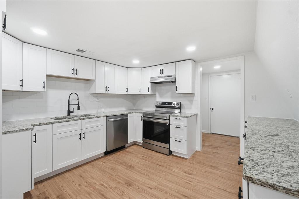 Sherwood Forest Sec 2 - Clyde - Residential