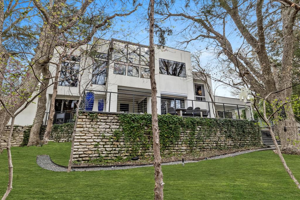 Coterie 02 - Residential