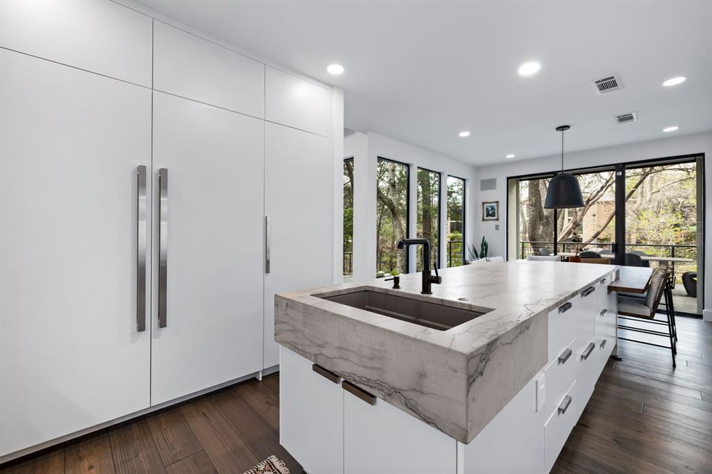 Coterie 02 - Residential