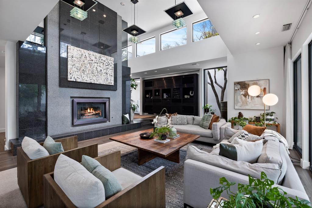 Coterie 02 - Residential