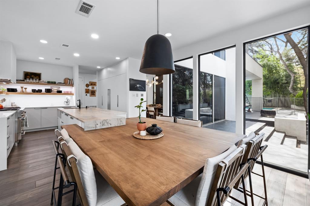 Coterie 02 - Residential