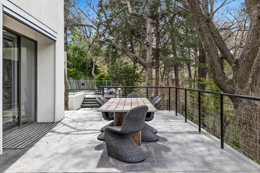 Coterie 02 - Residential