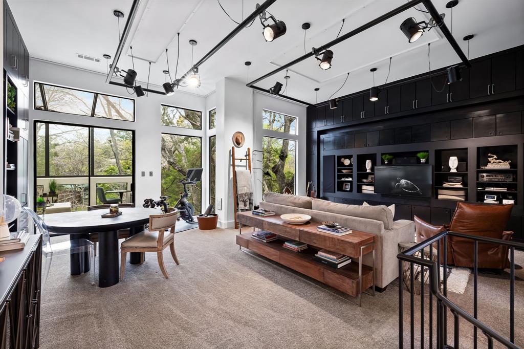 Coterie 02 - Residential