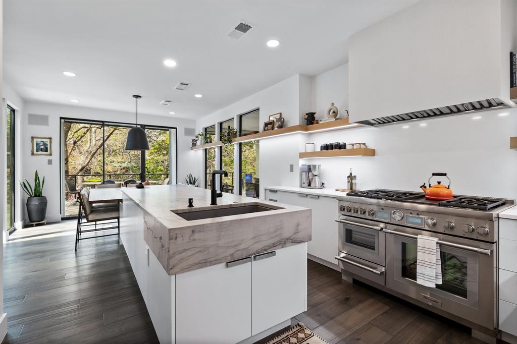 Coterie 02 - Residential