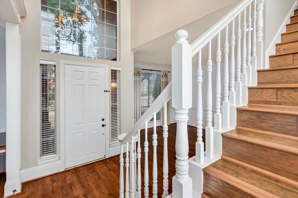 5111 Ambergate Lane