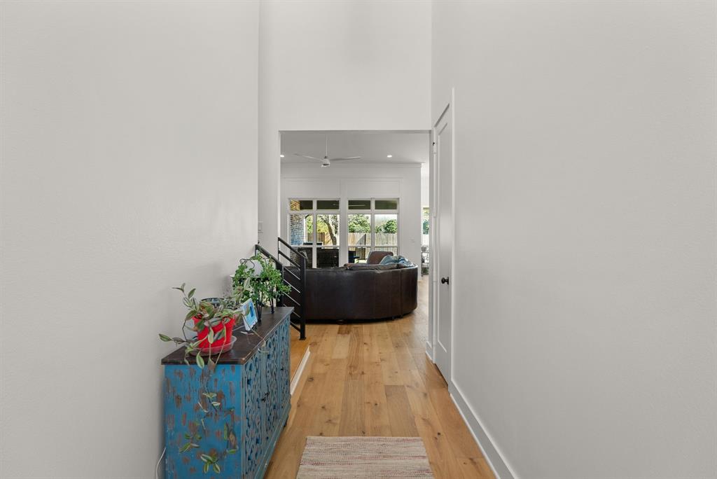 OAK CREEK - Residential