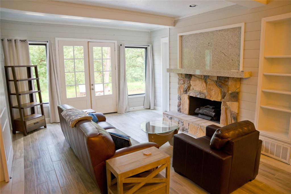 Bishop - Residential