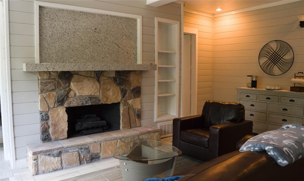 Bishop - Residential